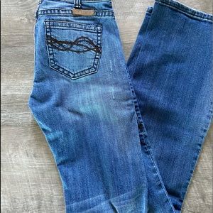 Don’t fence me in - cowgirl tuff jeans